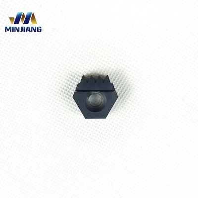 Pemasangan benang karbida tahan aus untuk memperpanjang umur alat