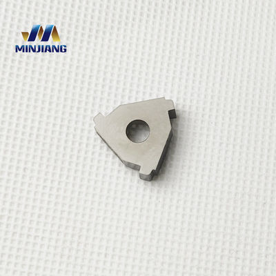Ketahanan suhu tinggi dan efisiensi tinggi Karbida Trapezoidal thread insert indexable